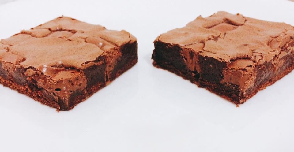 Eros Brownie com pedaços de Diamante Negro